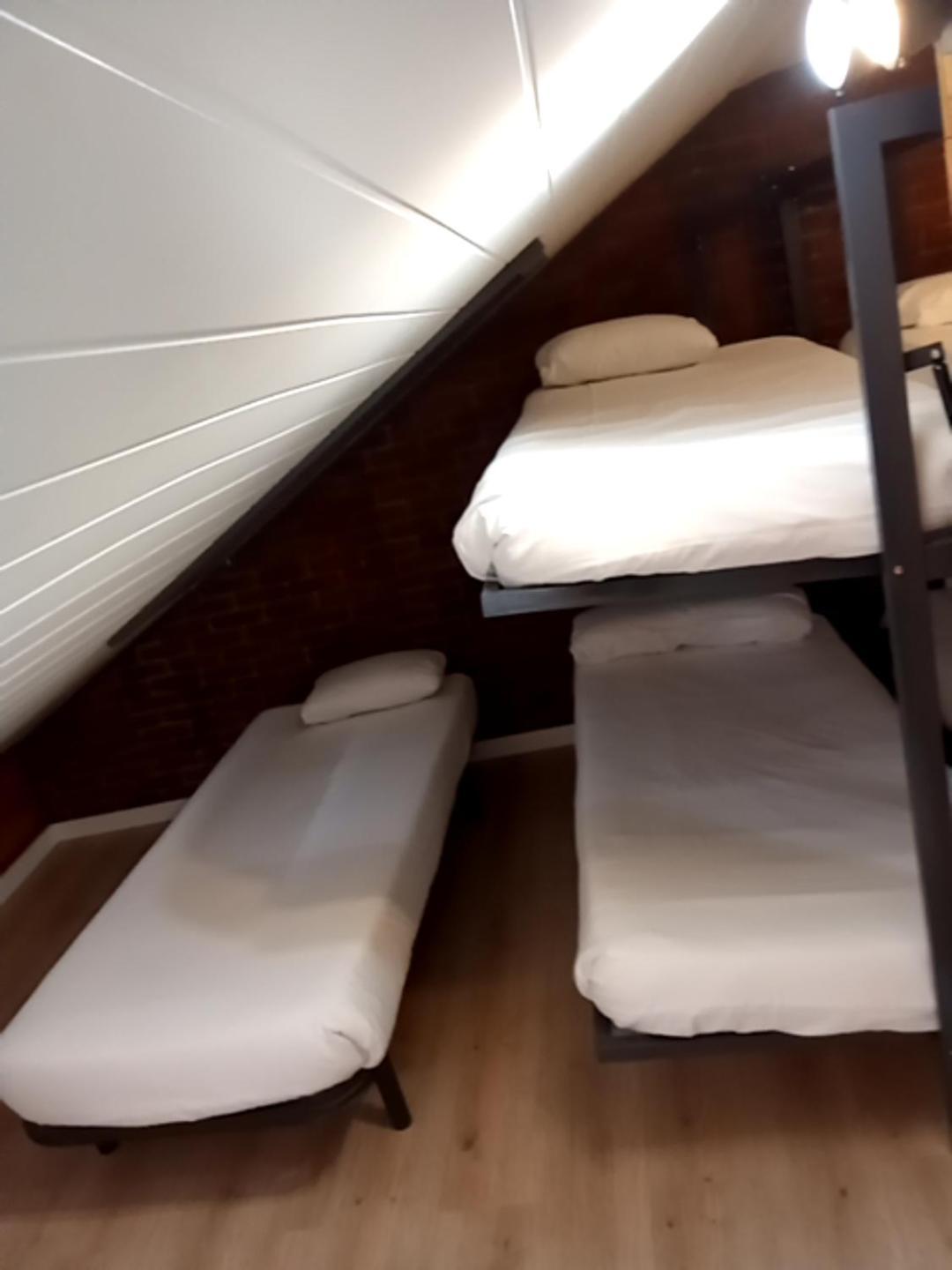 Hostal Erasmus By Gaiarooms Salamanca Ngoại thất bức ảnh